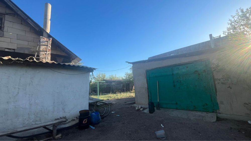Продам дом в паселке Асыл