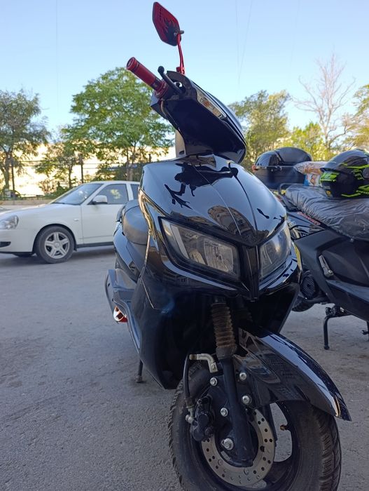 Мопед скутер м8!