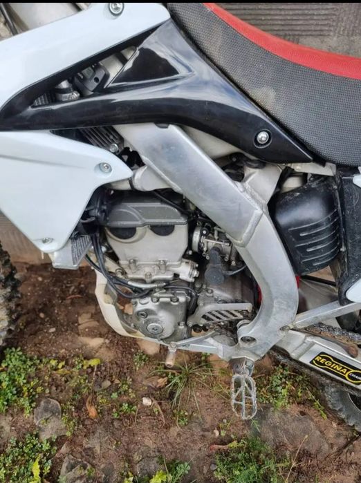 Vand sau schimb Suzuki RMZ 250