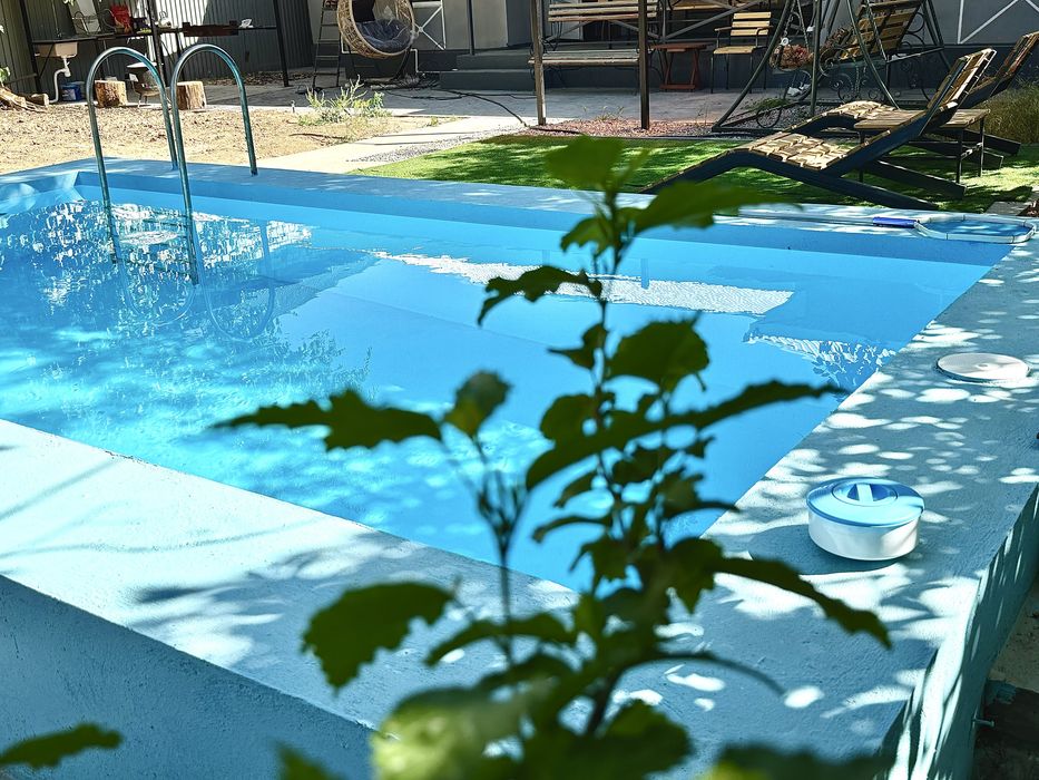 Сдам дачу в аренду по суточно. Бозарык. Заезд с 14.00 выезд до 12.00 .