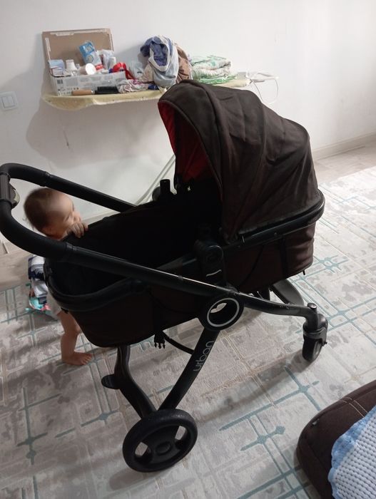 Продам коляску Chicco