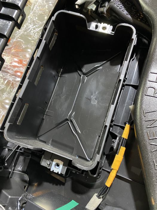 Plansa bord toyota gr86