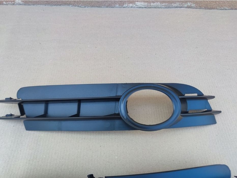 Grila grile proiector ceata Audi A6 C6 2004-2008 NOI