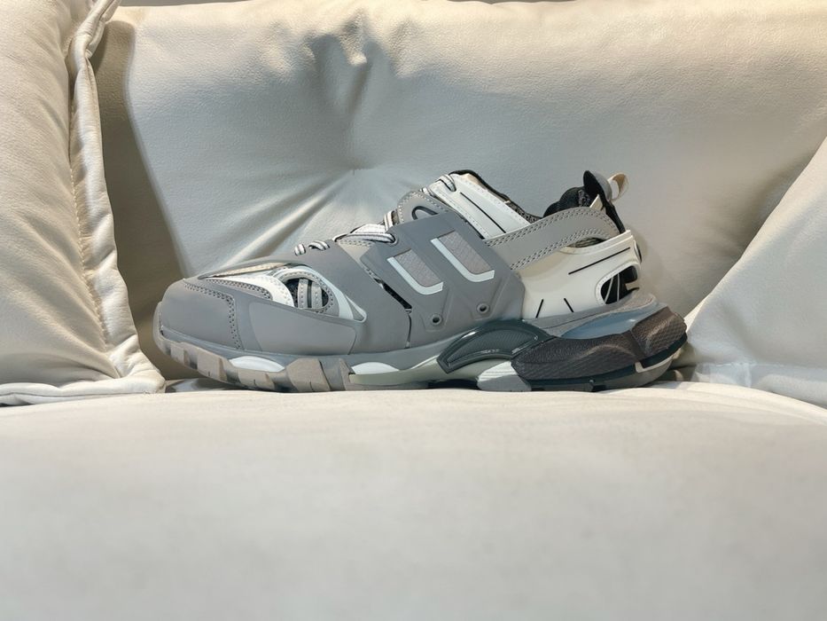 Adidasi Balenciaga Track Grey / Premium / 2026