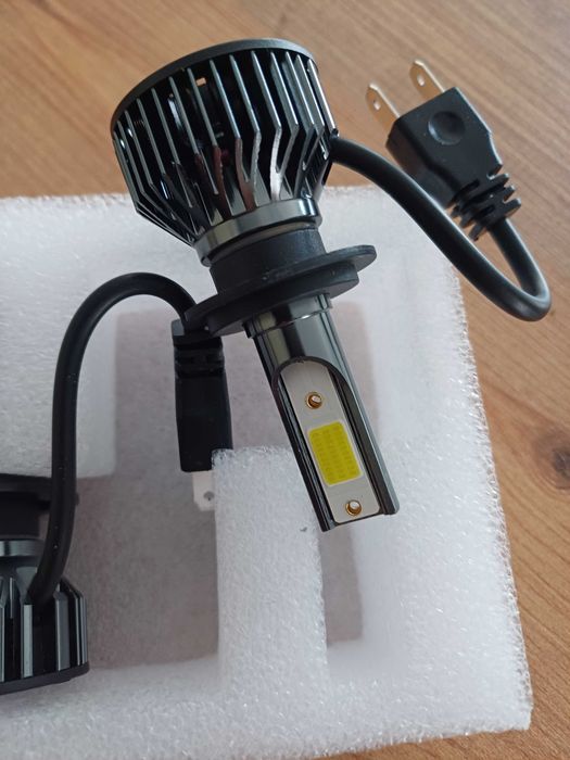 H7 LED крушки за фарове – 10 000LM, вентилатор, 6000K, мощни!