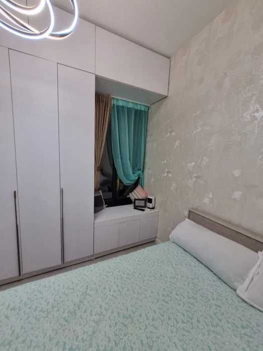 Yangihayotda 90 m2 4 xonali +meb +tex Srochno uy sotiladi