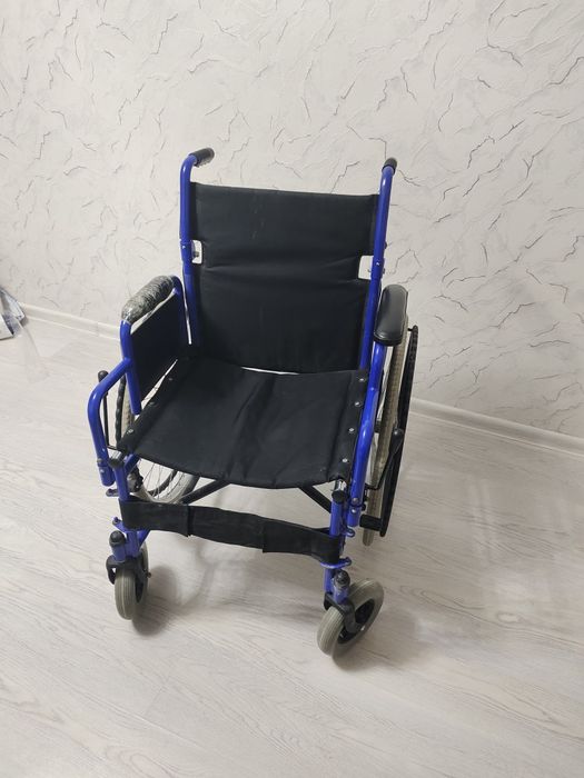 продам инвалидную коляску