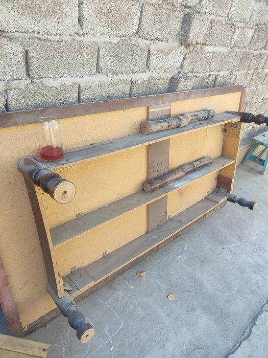 Продаётся стол, stol sotiladi.