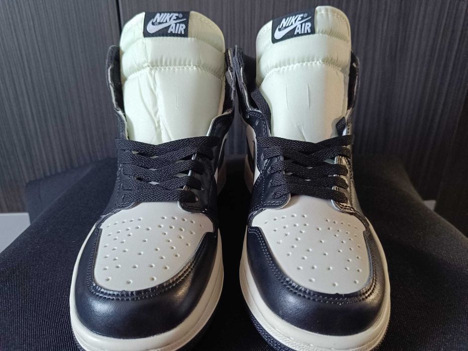 Air Jordan 1 Dark Mocha