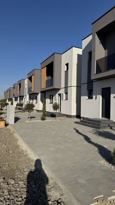 Duplex Moșnița Nouă - de vanzare