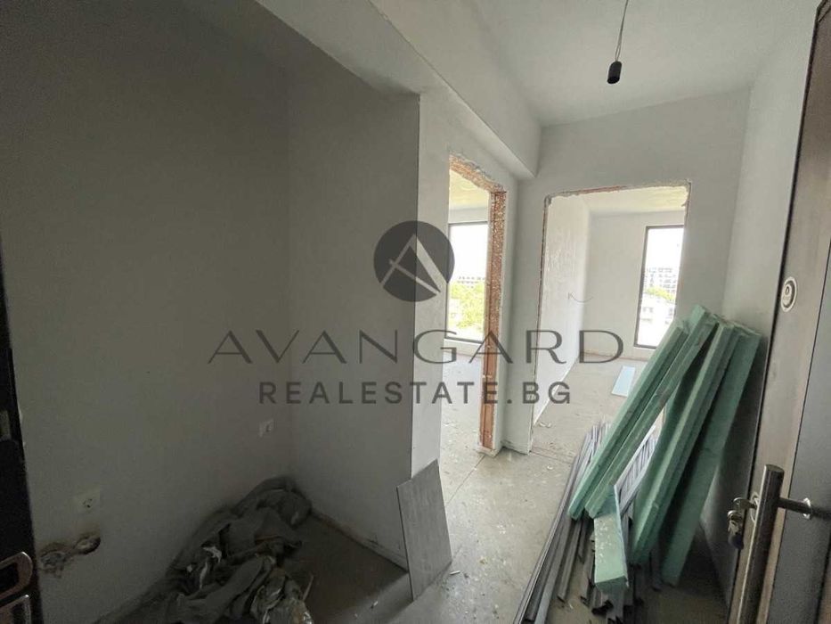 Продава се Двустаен апартамент в Пловдив, Остромила - 70 кв.м за 1643 €/кв.м - Снимка #4