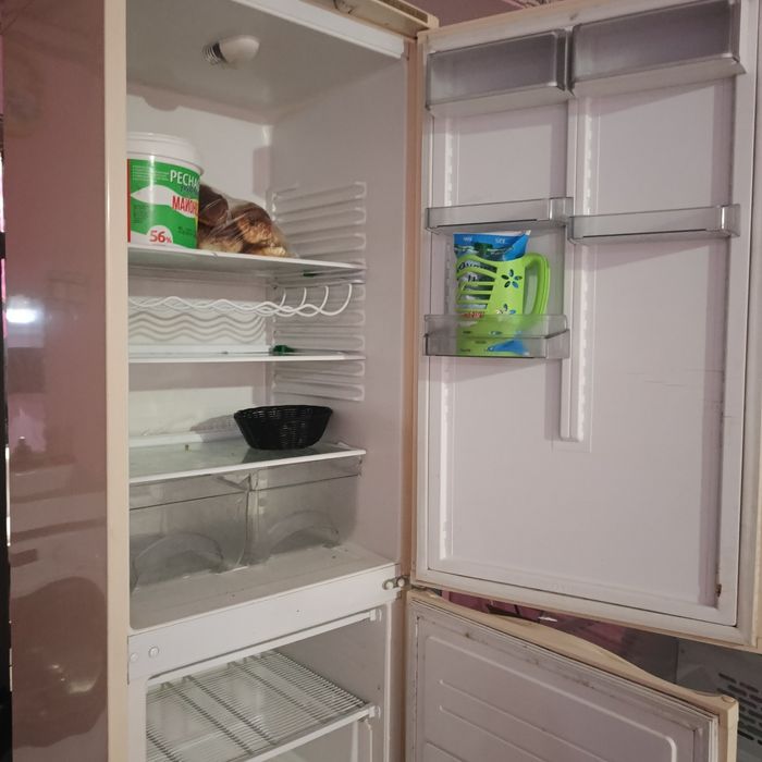 Продам холодильник атлант