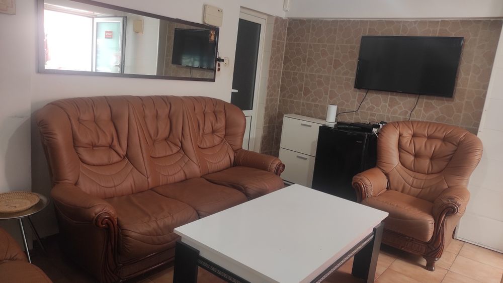 Наемане на двустайна квартира с вана до МОЛ ГАЛЕРИЯ , минимум 2 нощувк