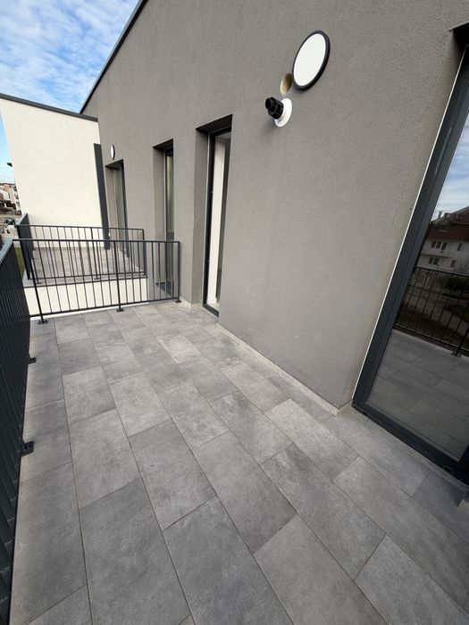 Apartamente de vanzare cu 2 si 3 camere