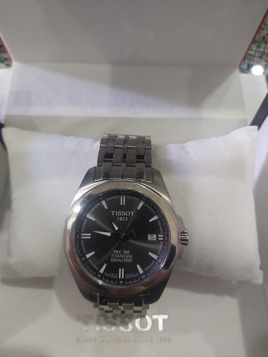 Часы наручные фирмы "TISSOT "