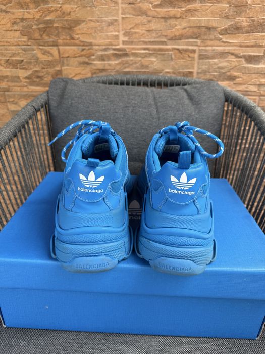 Balenciaga x Adidas Triple S 100% оригинални обувки