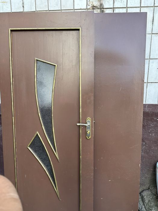 Eshuu holati rasmda azgina qaravorw kere lekn iwlatsa boladgan narsa