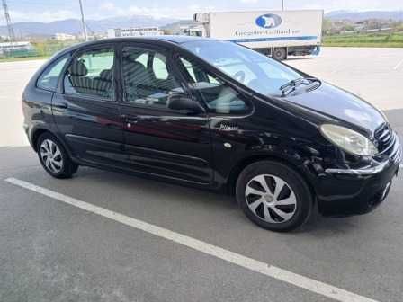 Продавам Citroen Xsara Picasso