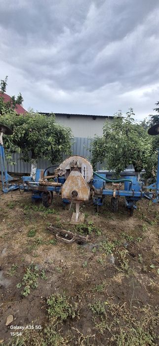 Semănătoare cu 4 rânduri