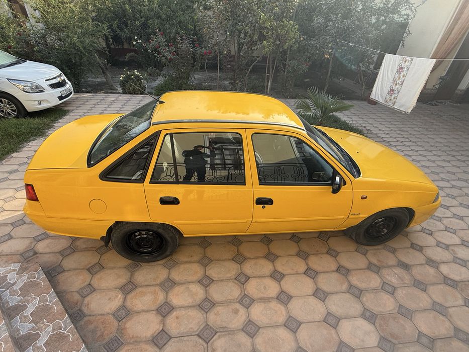 NEXIA 2 sotiladi 2009 chi yil