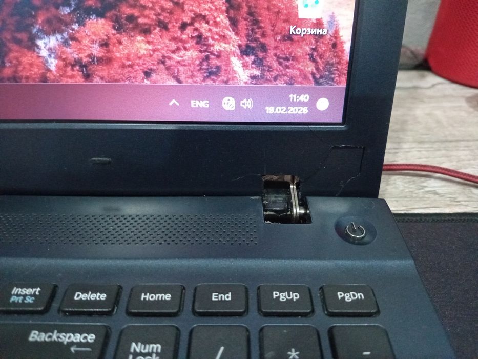 Ноутбук Samsung 470r