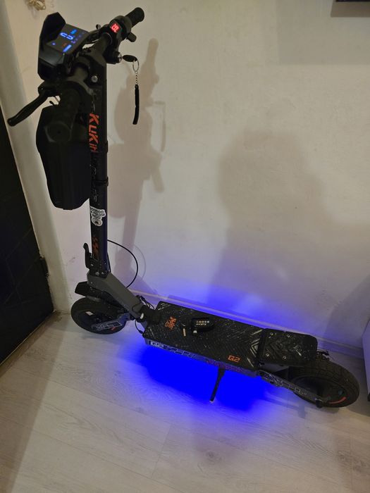 Kukirin g2 2026 + accesorii.