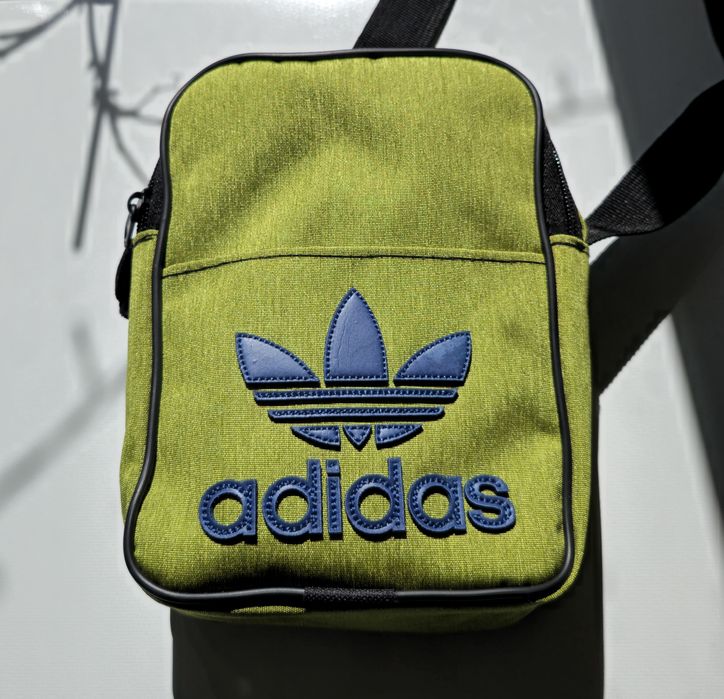 Vand Geanta Umar Barbati Nike , Adidas ,Lacoste,Super Pret !!!