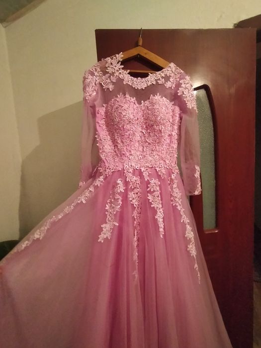 Көйлек сатылаады