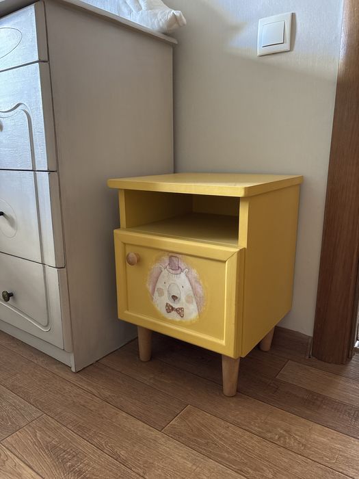 Тумбочка детская комод