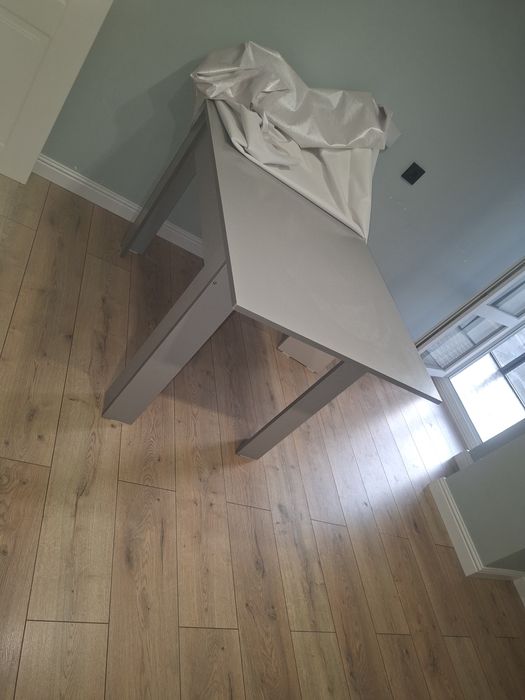 Продам кухонный стол