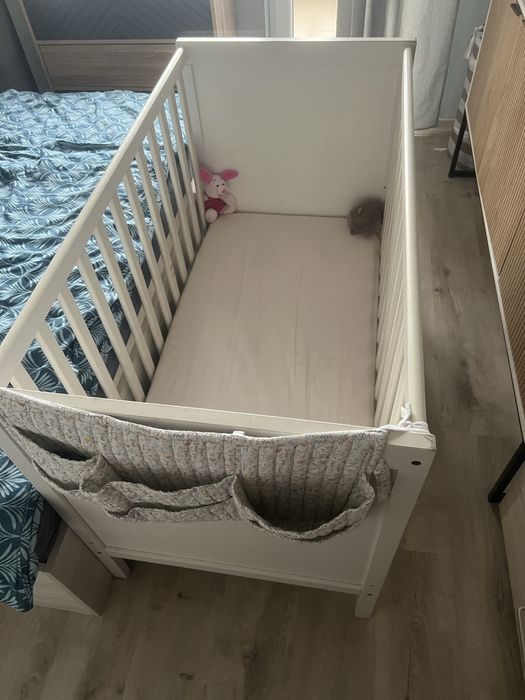 С подарък - Детско легло/креварче/кошарка Sundvik с матрак Rainy