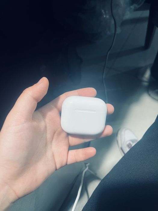 Срочно продам Айрподс люкс