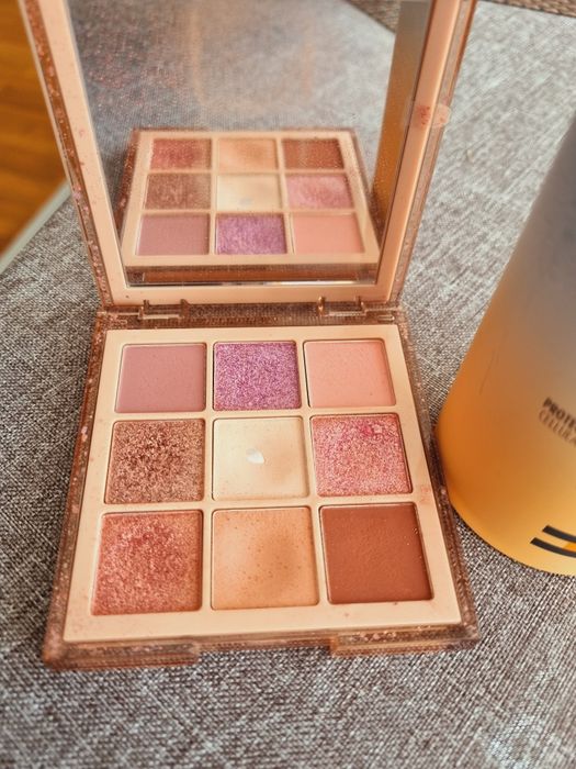 Оригинална палитра на Huda  nude