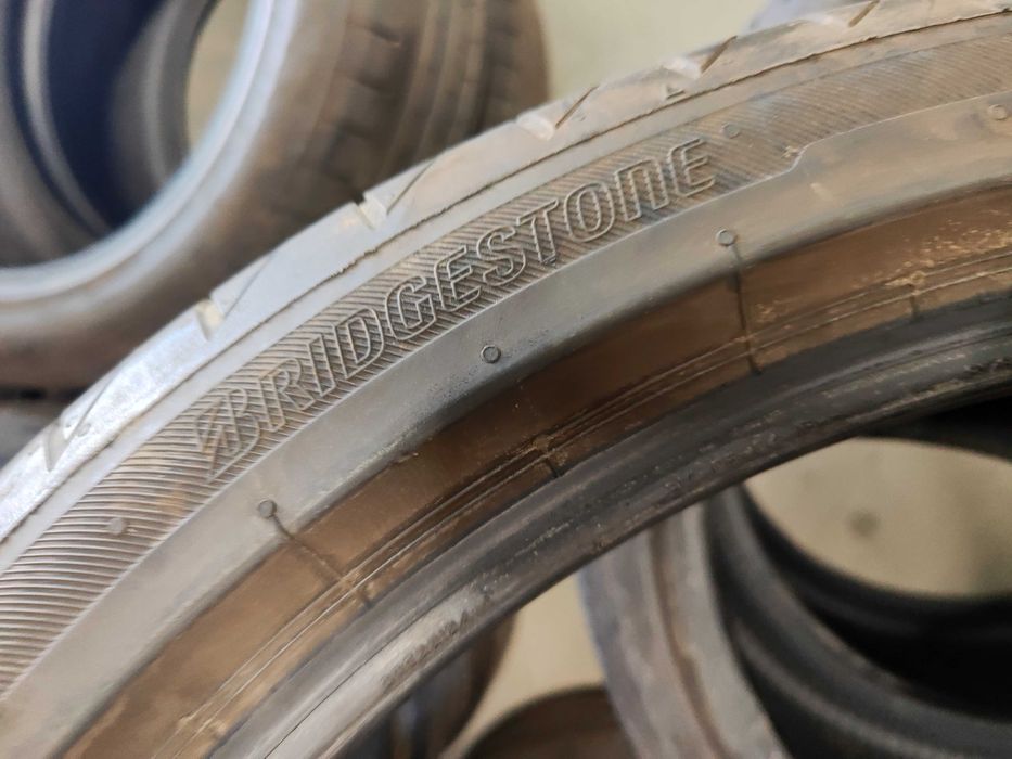 1бр.летни гуми 255/40/21 Bridgestone