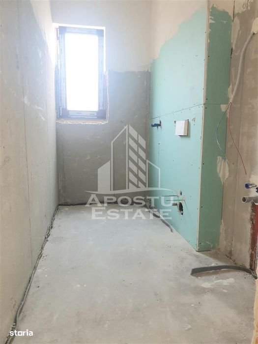 Apartament cu 2 camere open space, lift, zona  Eso