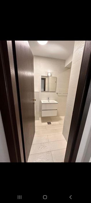 Inchiriez apartament cu 1 cameră