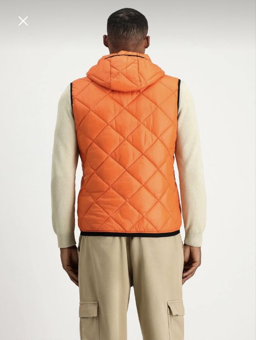 Мъжки елек в страхотен цвят