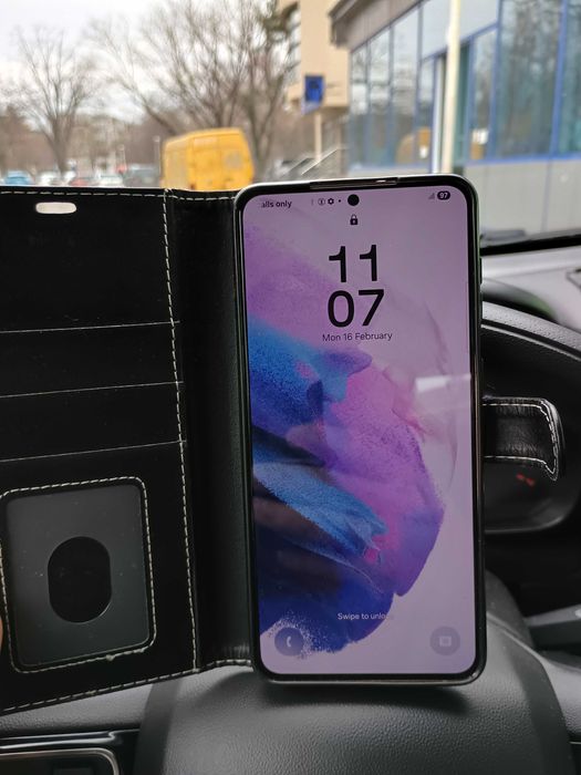 Samsung Galaxy s21 plus