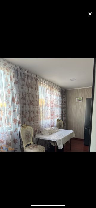 Продаётся 3 комнатная квартира в центре Чирчика