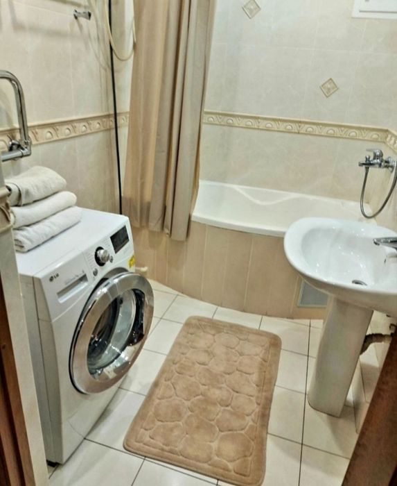 Аренда своя 3 комнатная Дархан