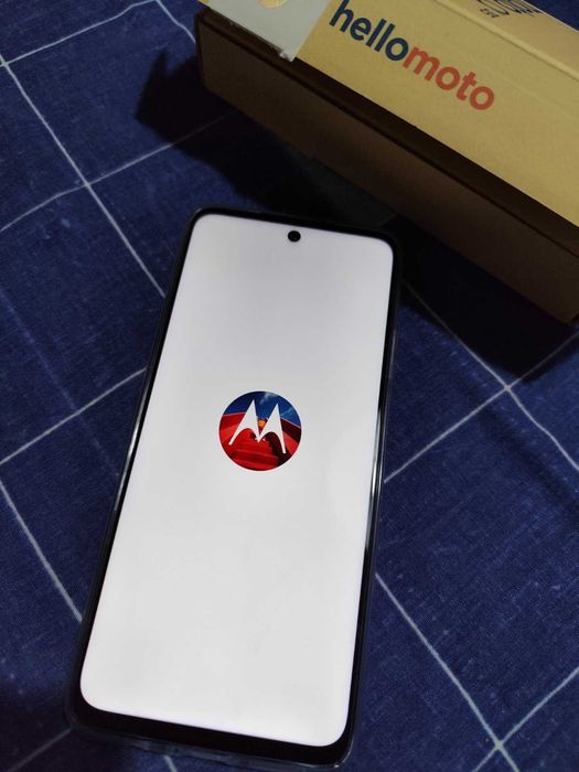 Motorola Moto g35 5G 256GB 4GB RAM Green 2г. Гаранция Йетел
