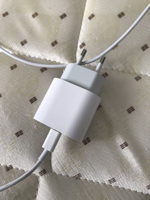 зарядное устройство для айфона