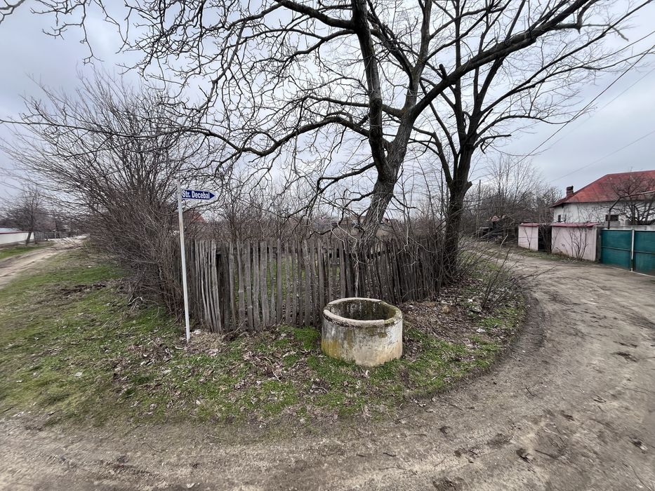 Teren com Jiana sat Danceu