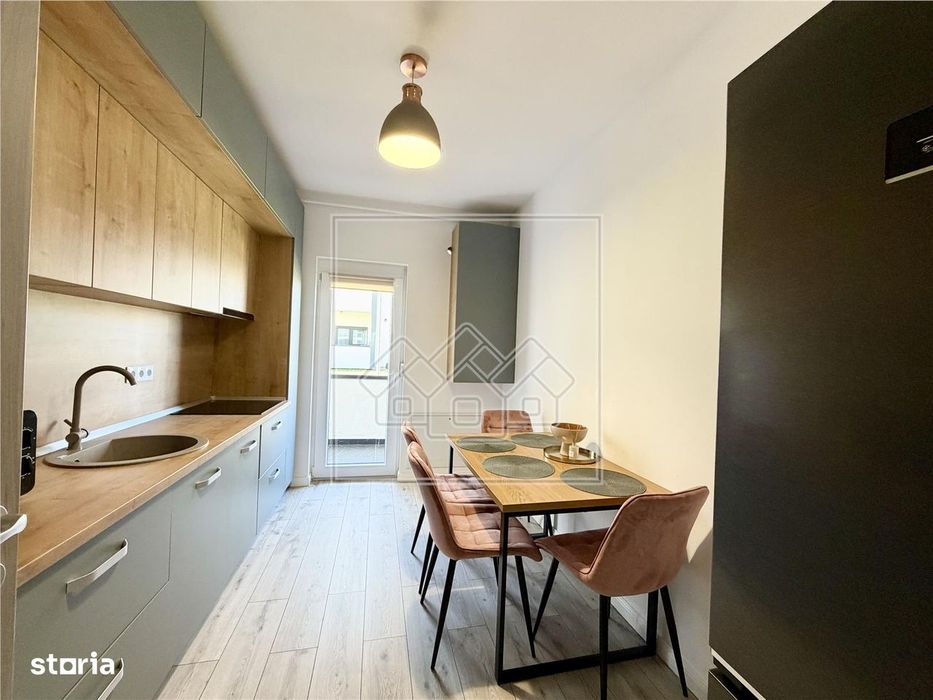 Apartament cu 2 camere, balcon, mobilat, utilat | finisaje LUX