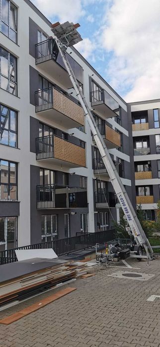 Inchiriez lift exterior ridicare materiale