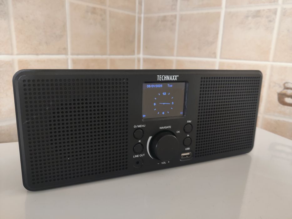 Vând radio online TECHNAXX original