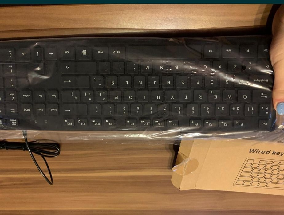 Tastatura PC cu cablu noua