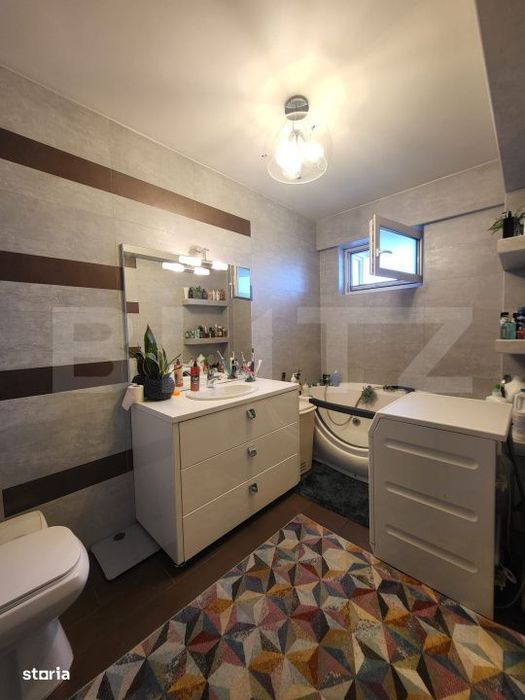 Apartament de 3 camere, 78 mp, zona Centru