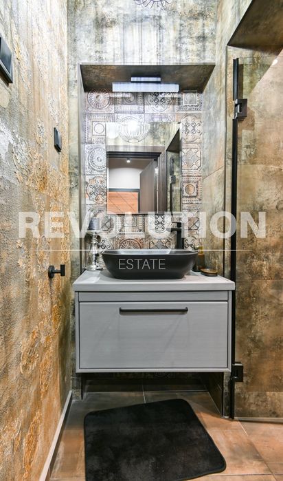 Дава се под наем Двустаен апартамент в София, Център - 65 кв.м за 950 € - Снимка #11