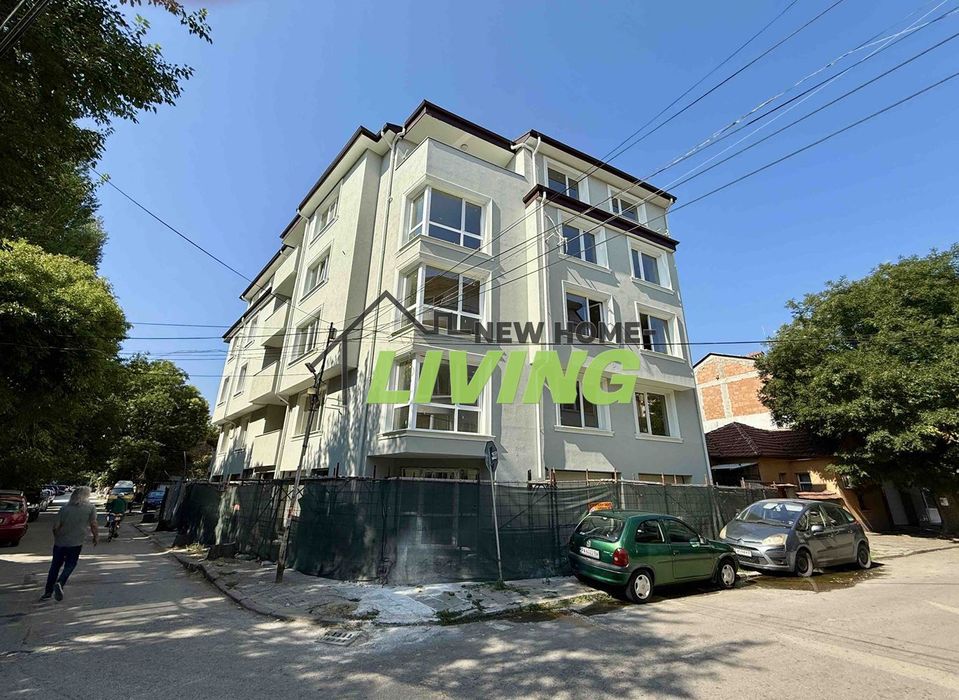 Продава се Тристаен апартамент в Пазарджик, Център - 80 кв.м за 1125 €/кв.м - Снимка #1